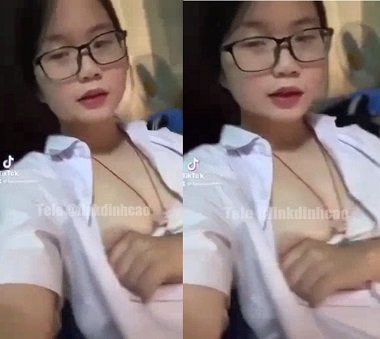 Đụ em gái vú mới nhú